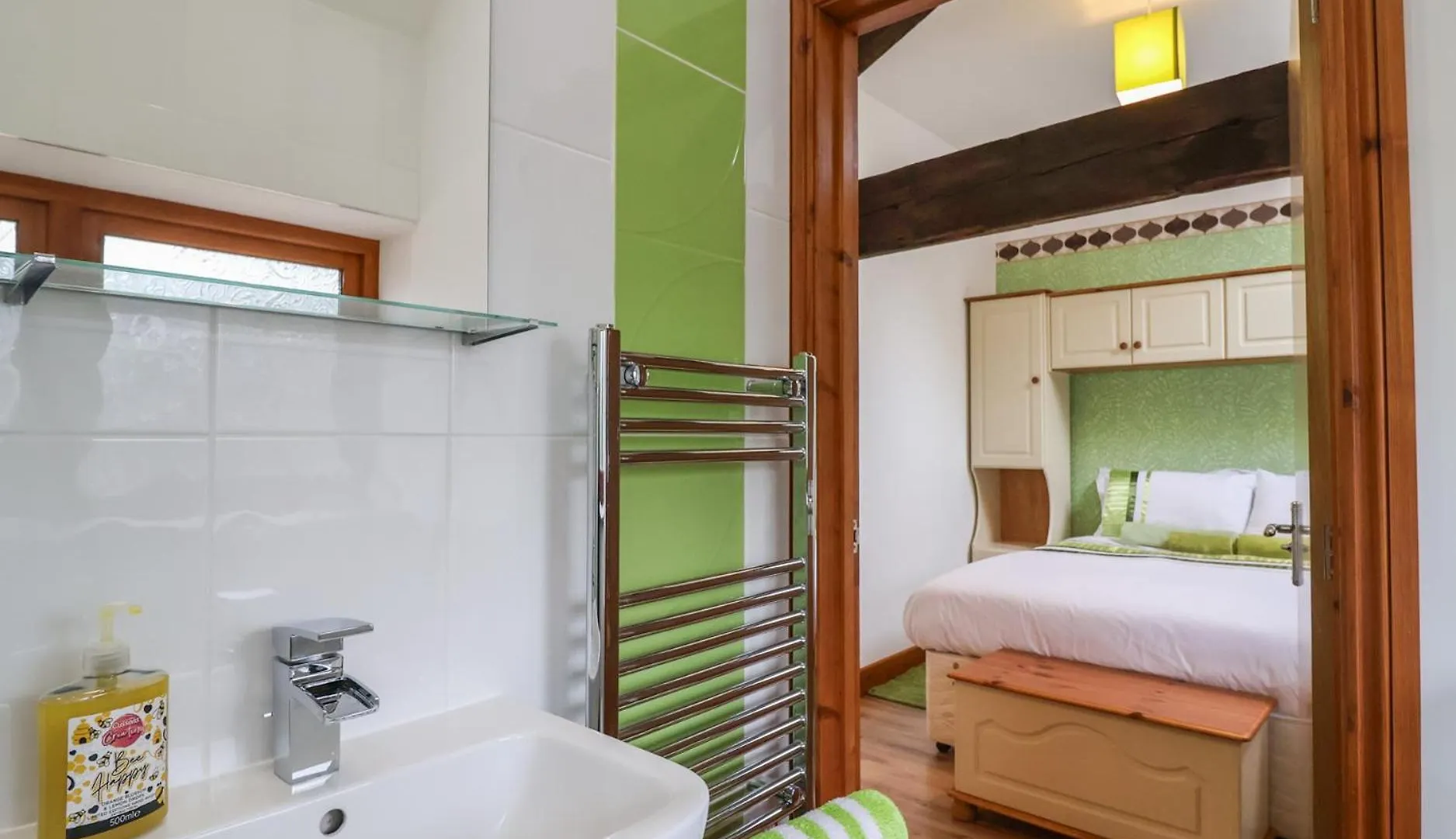 Lime Cottage Exeter 0*,